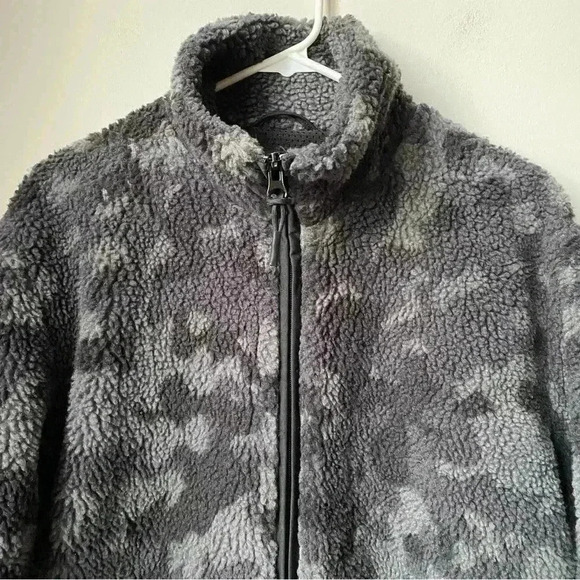 Edwin Teddy Camo Gray Fleece Sherpa Jacket - Size Medium - Picture 4 of 11